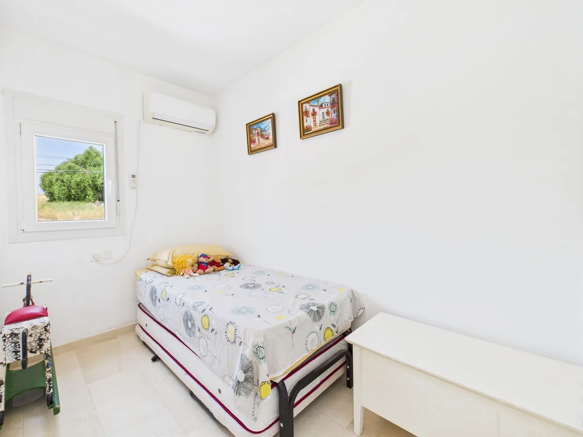 daed01fb-3055-4d5d-8c43-ff1d871babea