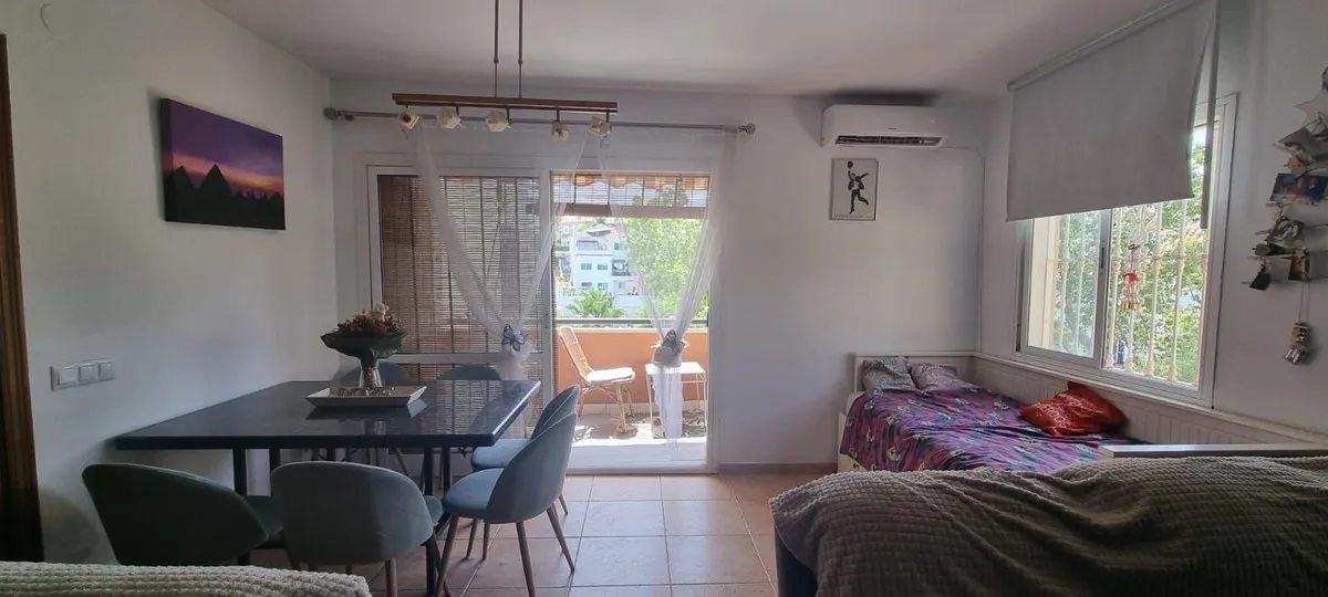 83a99826-79ba-4f2e-94a8-b5c6fbd840a3