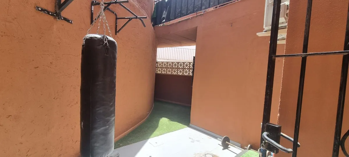 f55af281-f50f-4de4-b6c5-e763283b9668