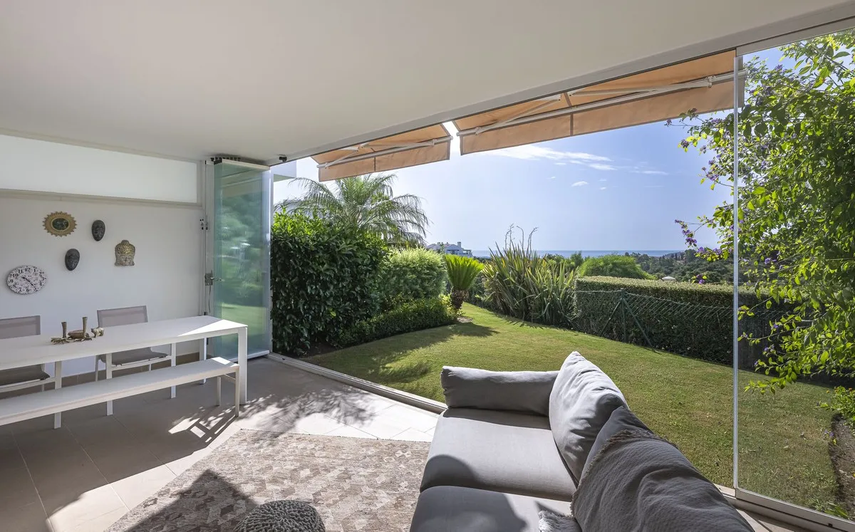 6536cec8-65fe-4471-aa4b-60f29f9c454a