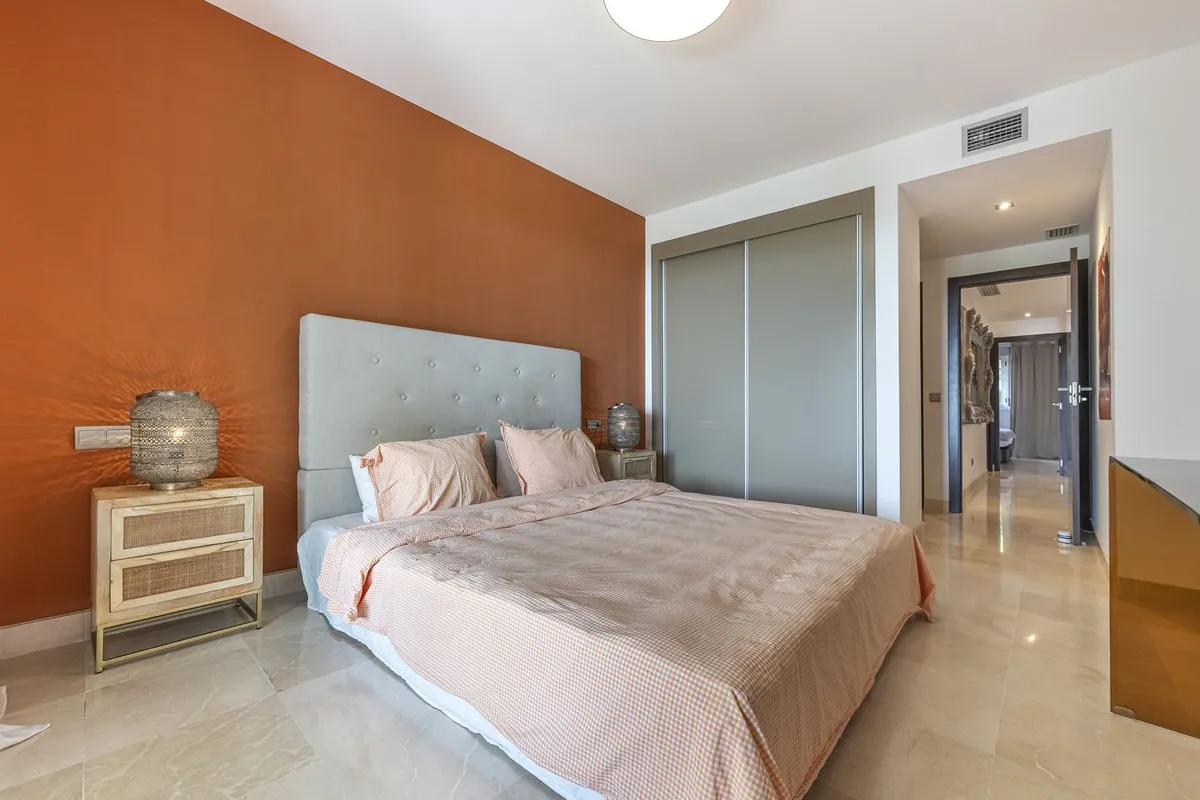 afedd231-7f34-4c2c-81e7-1ea4efc9814e