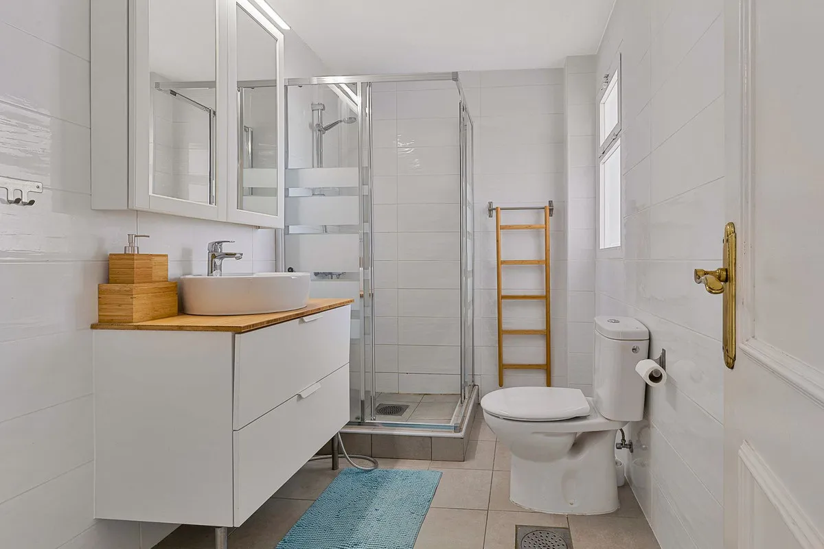 12c2df68-08b0-4cba-80fe-7d65cf662d22