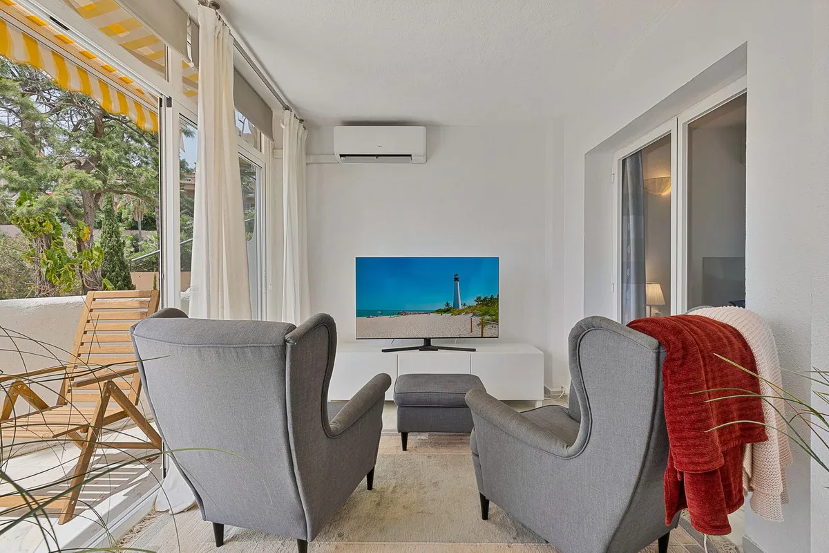 bf34e6de-e854-44df-99a9-88c28ed50b75