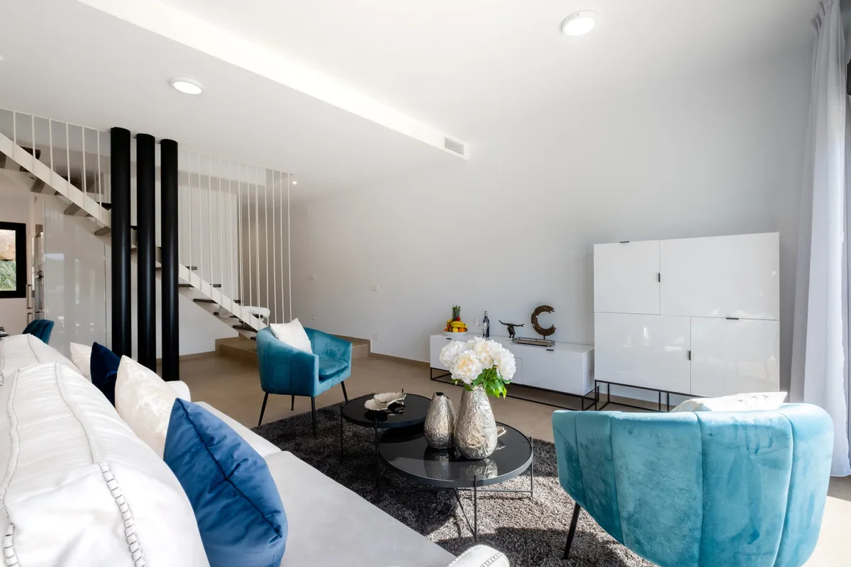 6db36c14-da8f-44ae-b6d9-9344597af2f5