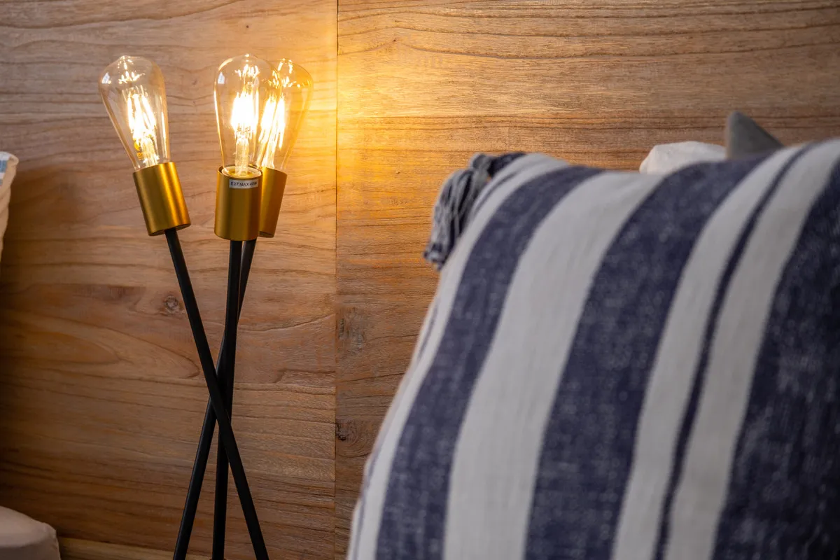 d769c9df-7877-46e8-a9d1-397dbfd17ac1