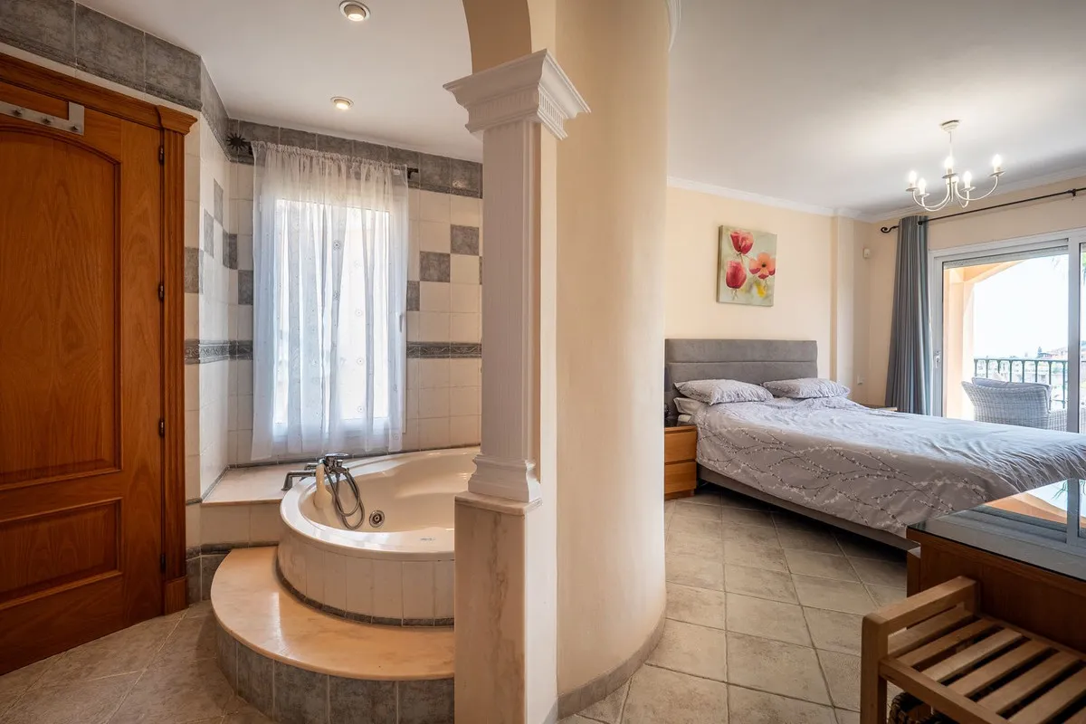 edfcbb03-7725-4429-b554-6fa39c66a65a