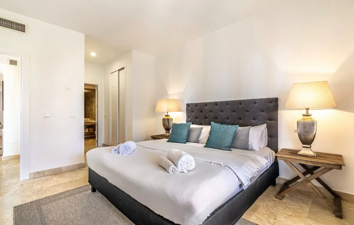 37aafe0f-9f1b-4957-96ea-681fa300b8a7