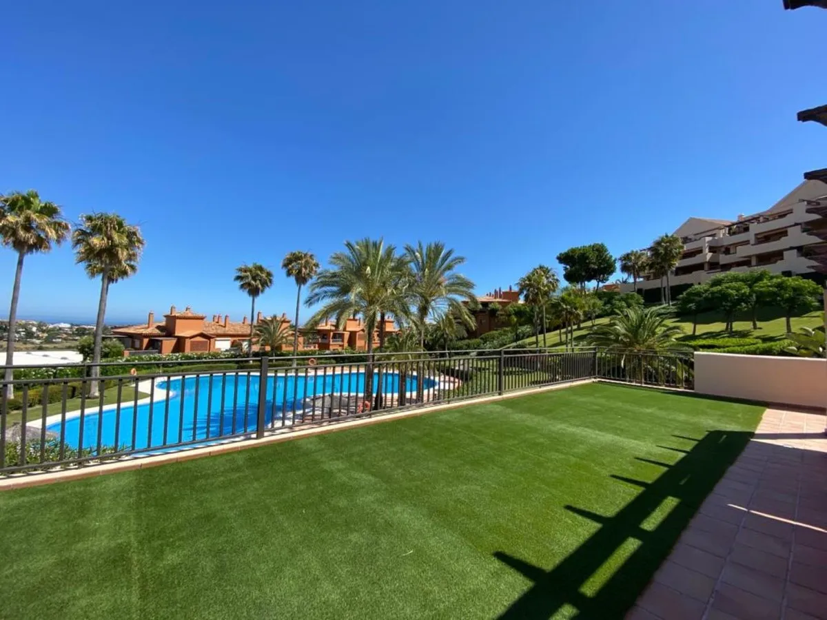 5ebe0728-effd-41c0-a63f-75baabda16d0