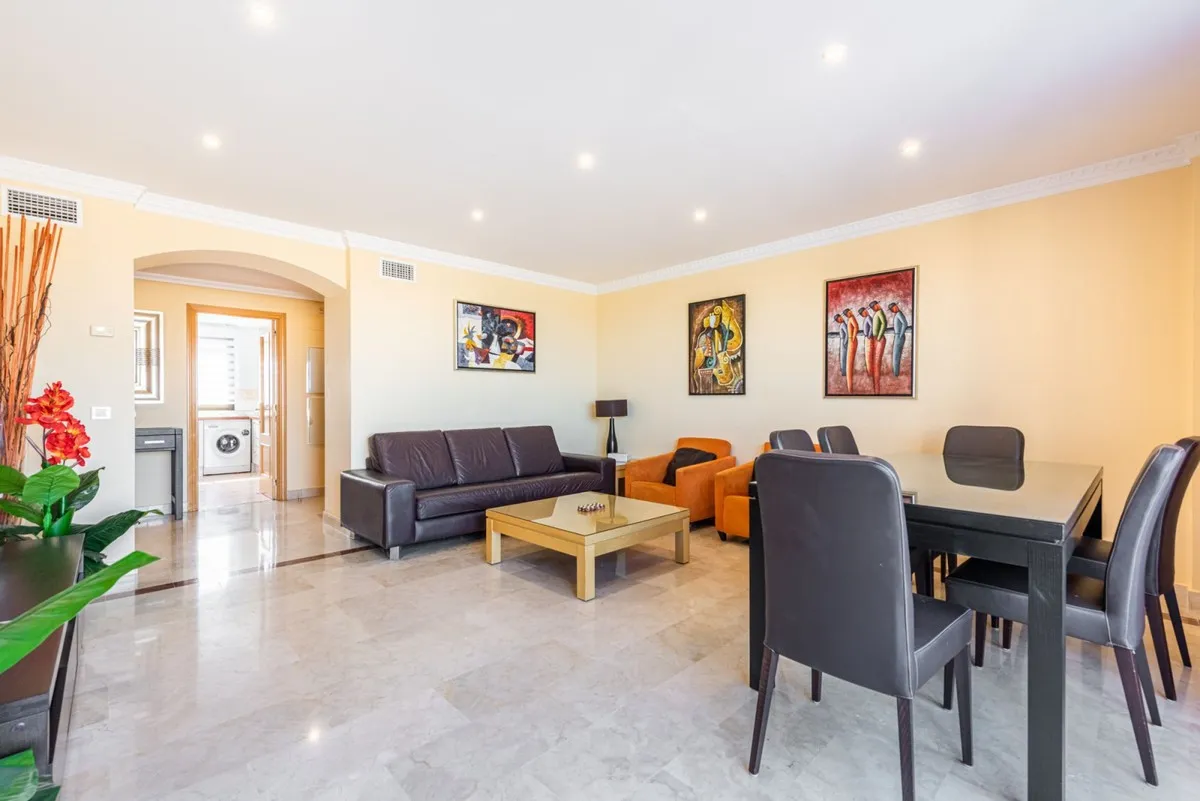 d7cb511c-10a5-4bae-bf63-5433e9881a03