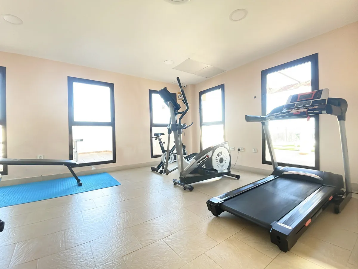 df088238-e4e3-4753-b237-4adcfffe69fb