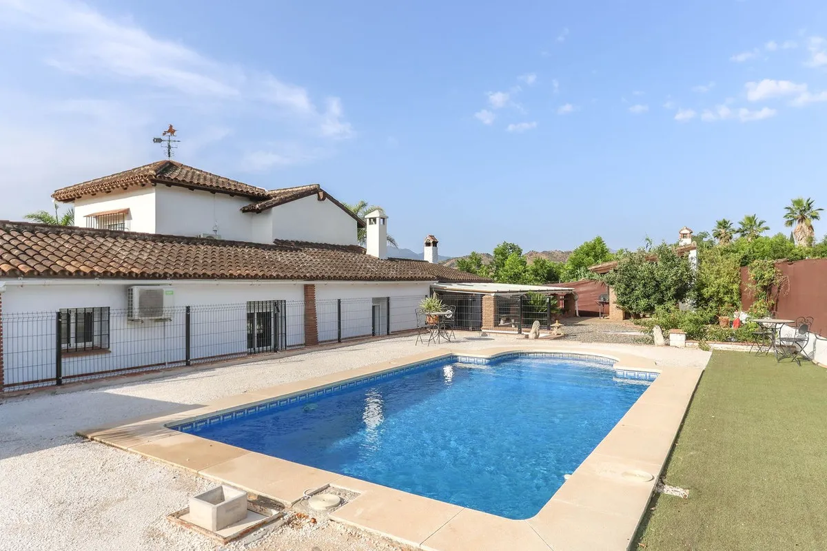 e75955b9-1d5e-44be-8a5a-9b15f0be3229