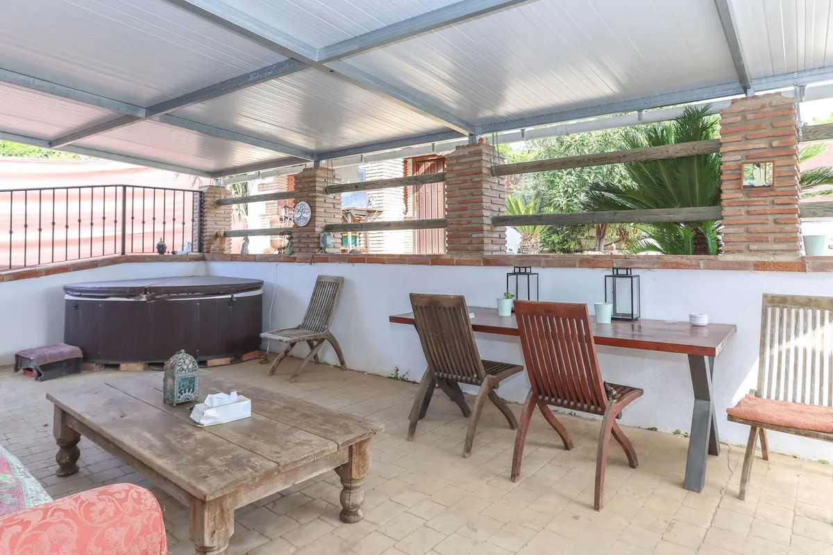 f59a559c-fd76-4745-a3e3-c0838c1124e4