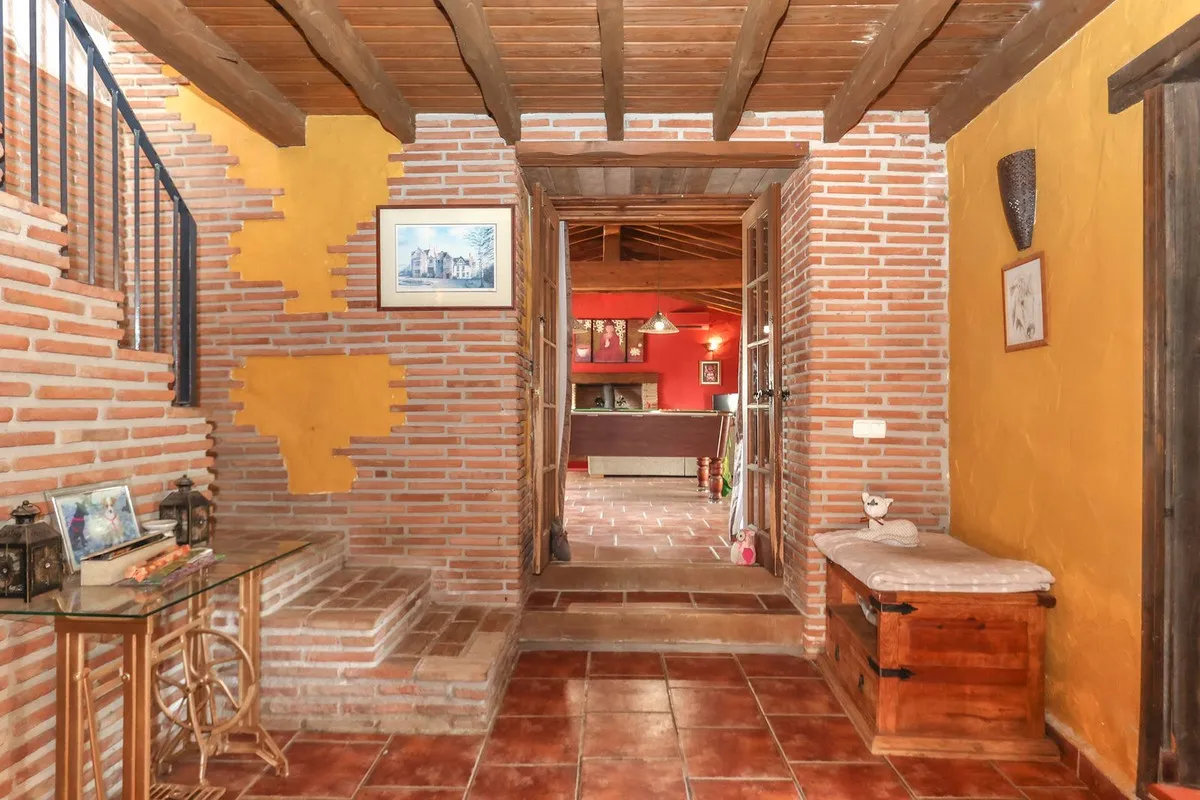 fa080e9a-f181-4e51-aaa2-d82eb4053571