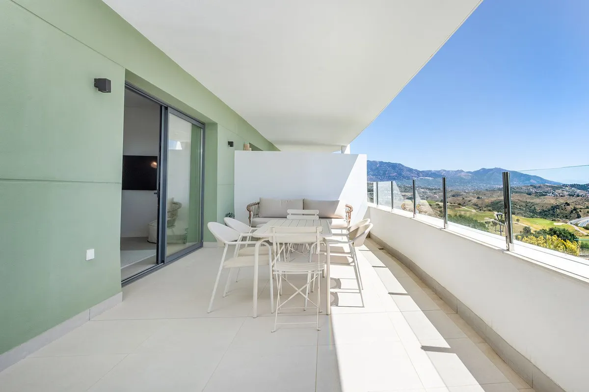 2d738dab-38f4-4924-9f9a-43fdfff96acb