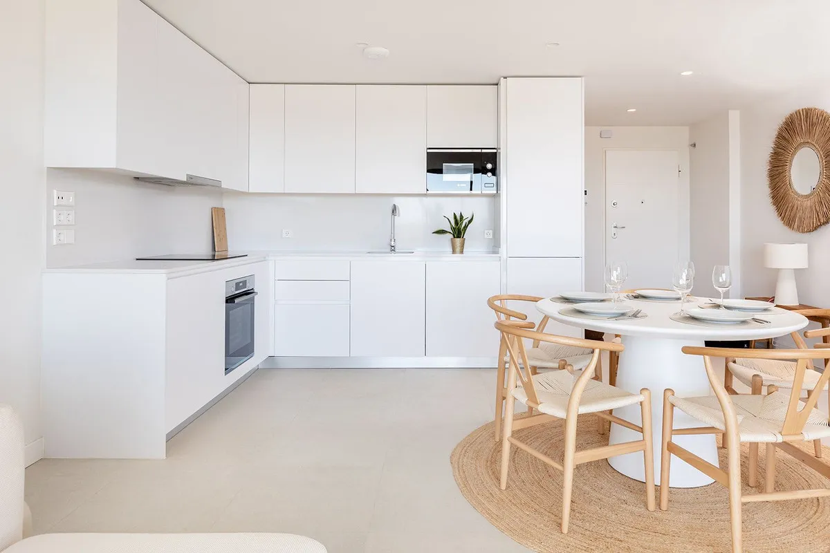 3063236b-6df4-4eff-a8e0-7a5abdb3605f