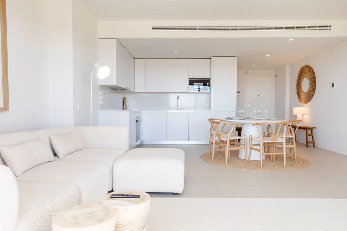 72225012-b2ef-4706-99f7-b0d9cc98d7d1