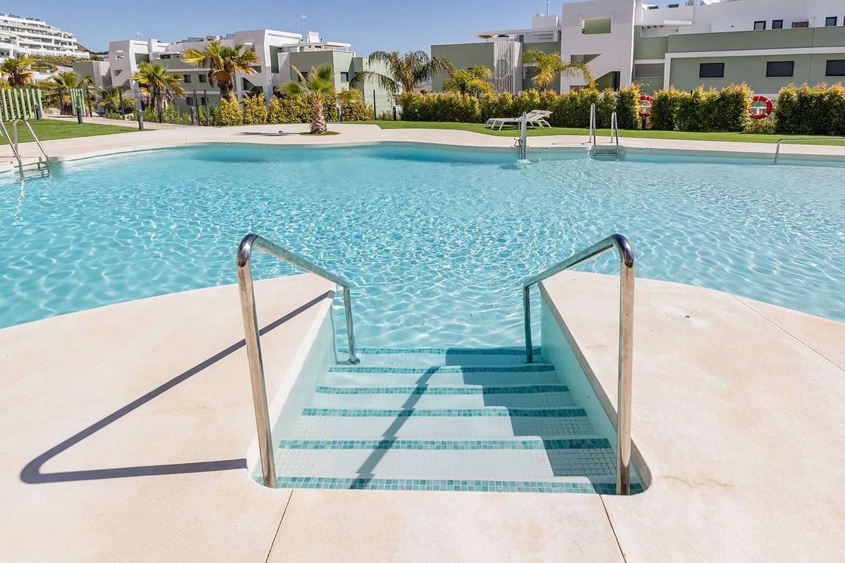 a66d12eb-47a3-4fa2-afed-e7e201c47add