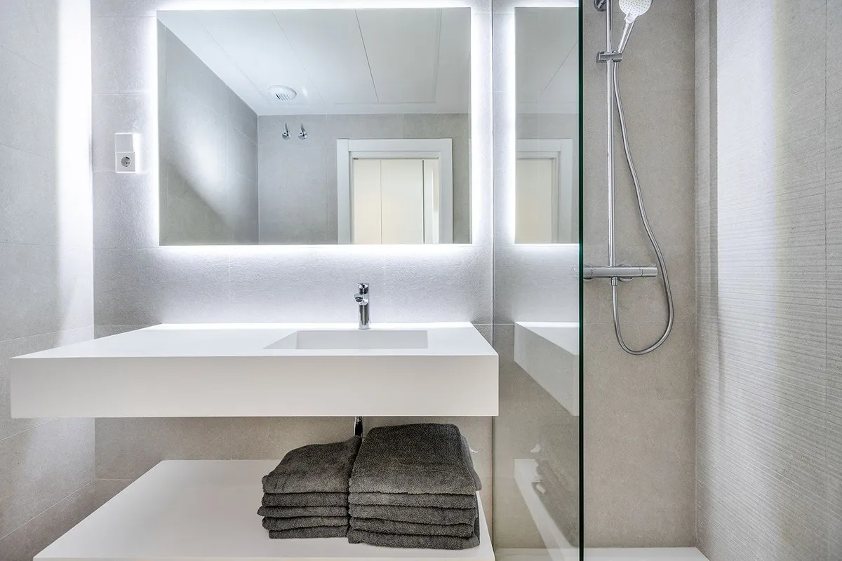 ad9e02ba-f5f9-4571-8aab-8d883a9451f6