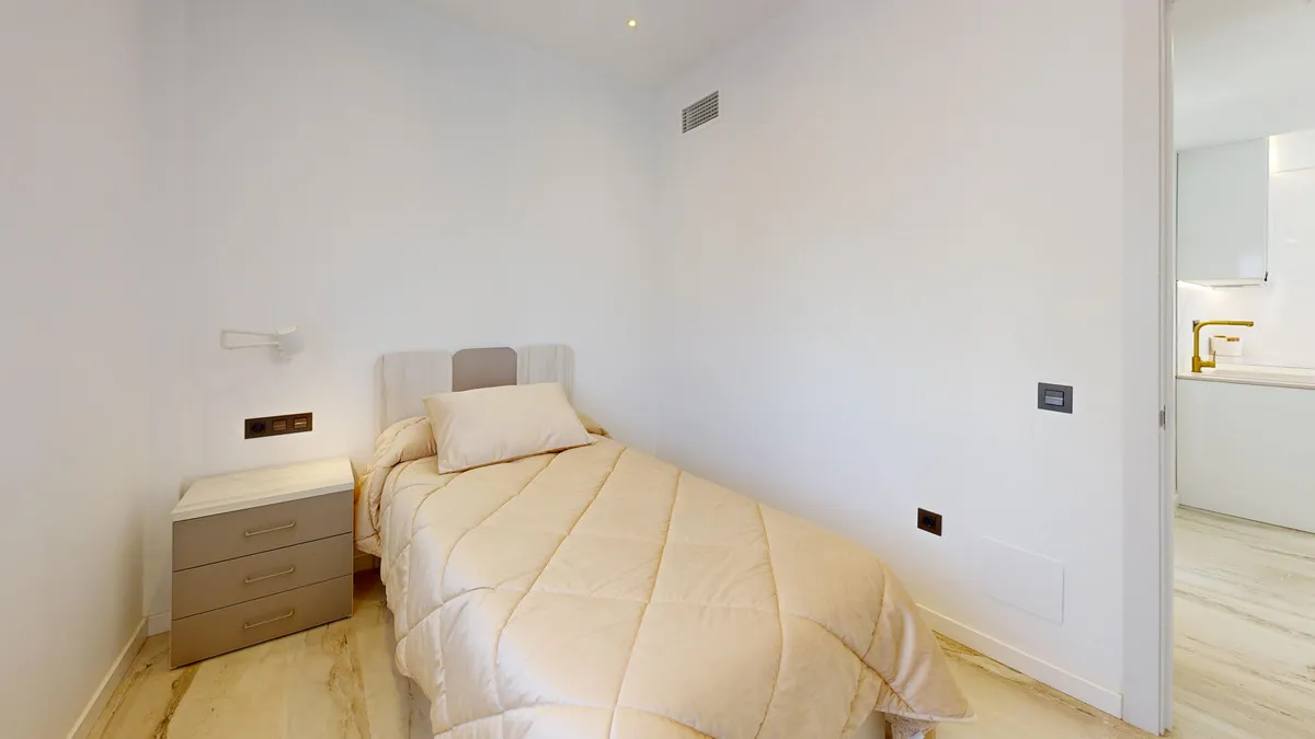 63a43593-0fd1-41e4-8257-b97728b3292e