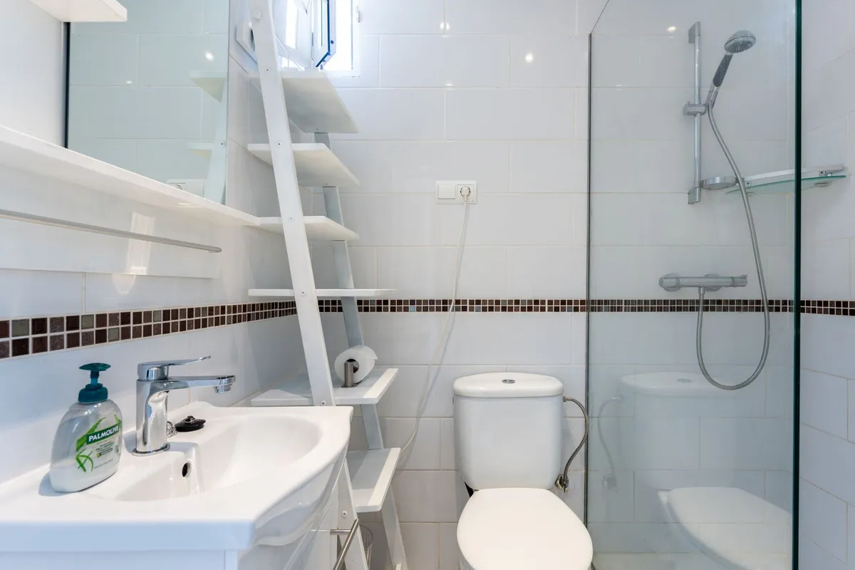 668a831f-5a81-4307-b872-d98abe223e71