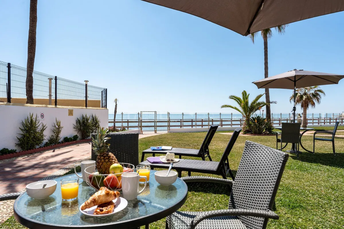 98aca1f4-5e23-471d-8b8f-067fc3634662