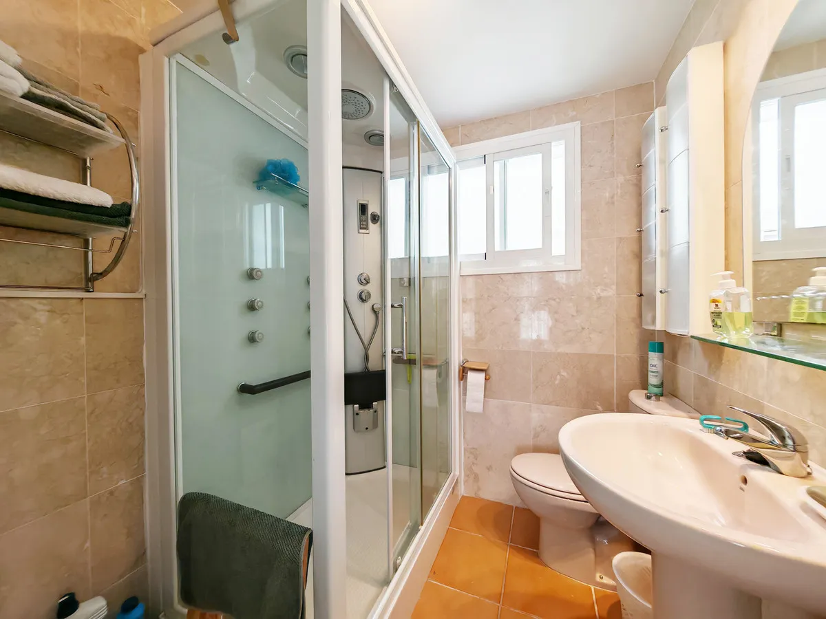 a0c51de9-842e-4cb4-ae4d-57332625df68