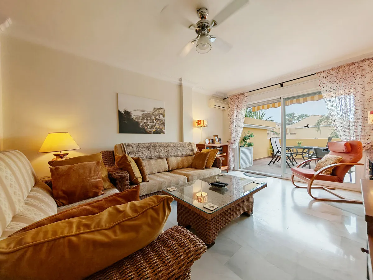 f5b624db-4fce-4c90-9749-01e1aa6389e4