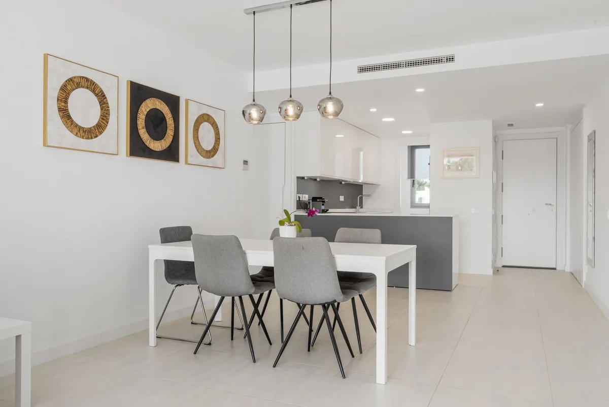 8ff431e2-ec19-496c-8acd-26b61b8eb276