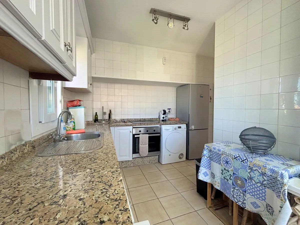 6e2862d6-0c7e-4b84-8dda-aa612ac58507