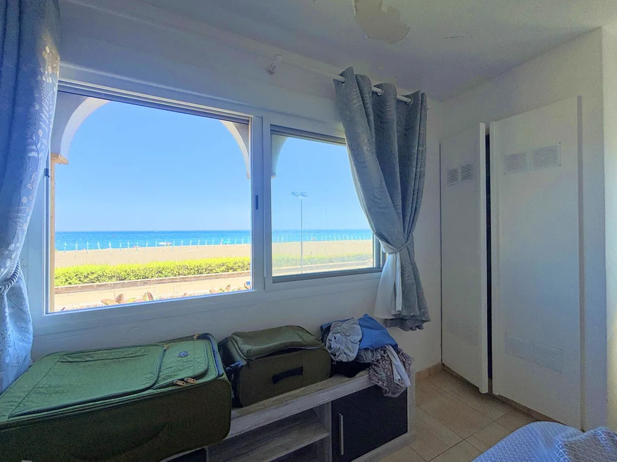 76f70fbf-aa72-4c77-a3ad-aece20e100d6