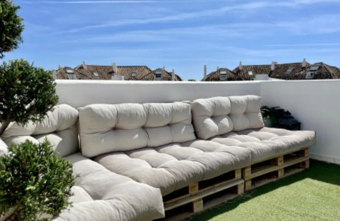 28dd504d-45e3-46f6-828f-753d27448c4c