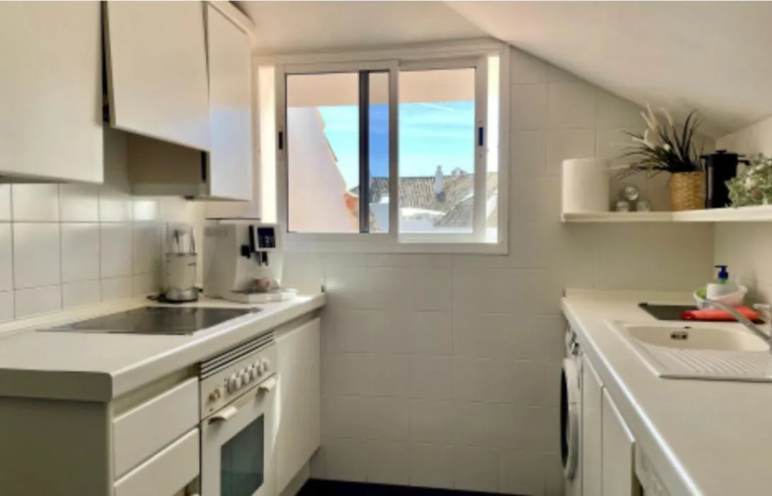 e471f526-918b-47b4-956d-cae6da48278a