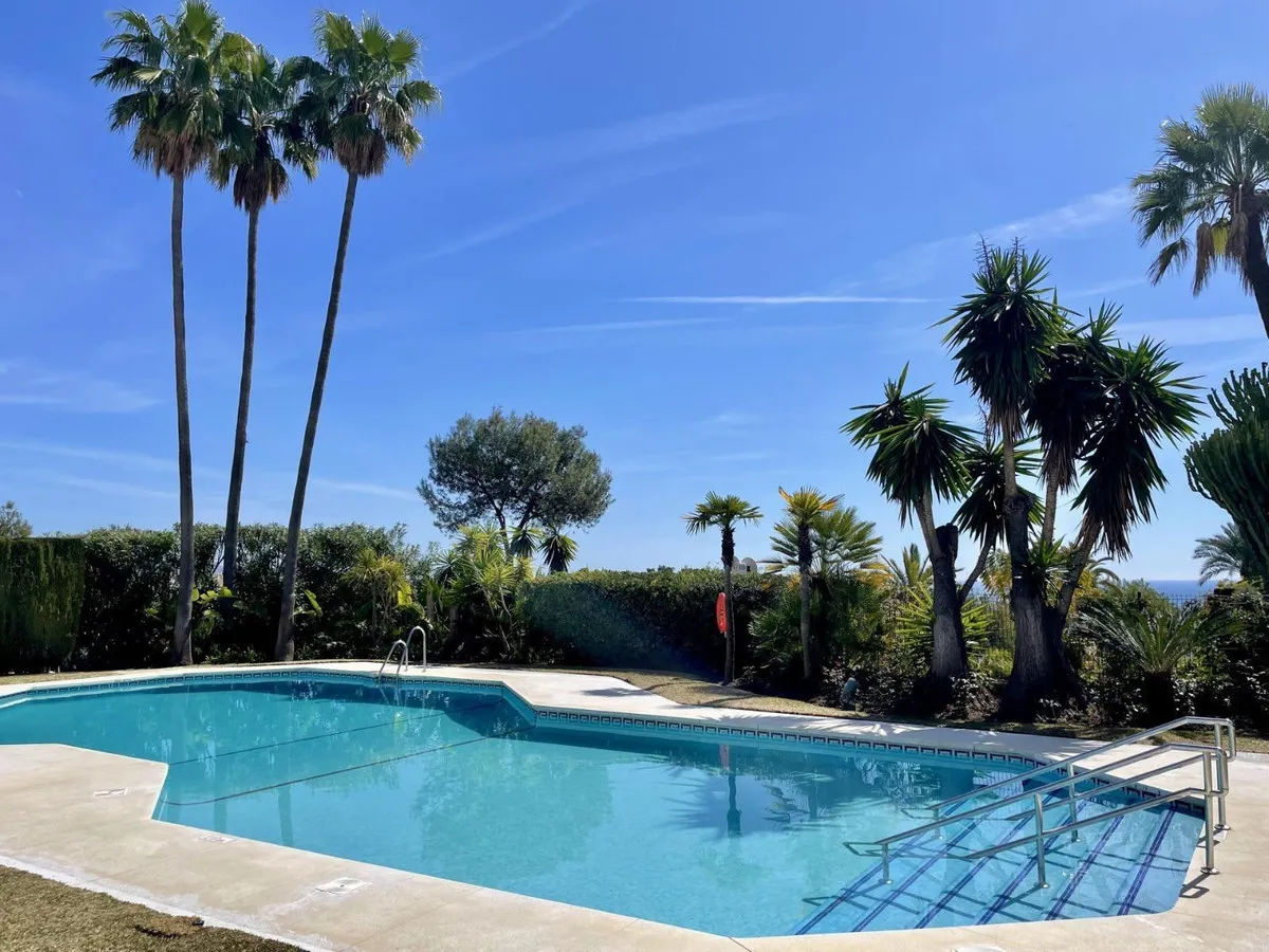 ec92186c-14dd-4ab7-b19d-abab96983c66