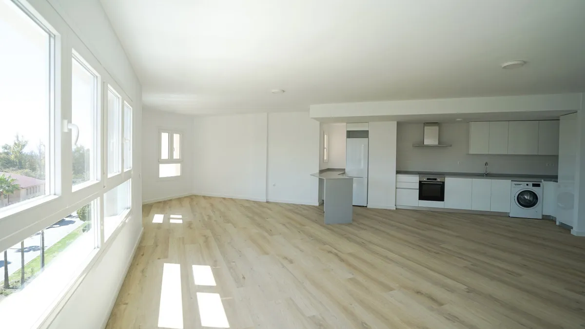 6fa2523c-9956-4611-b81a-01ea4f60e176