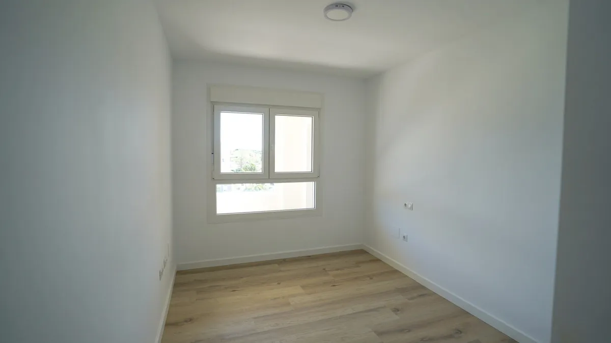 7e709185-e625-41e4-9bad-0d309530afa7