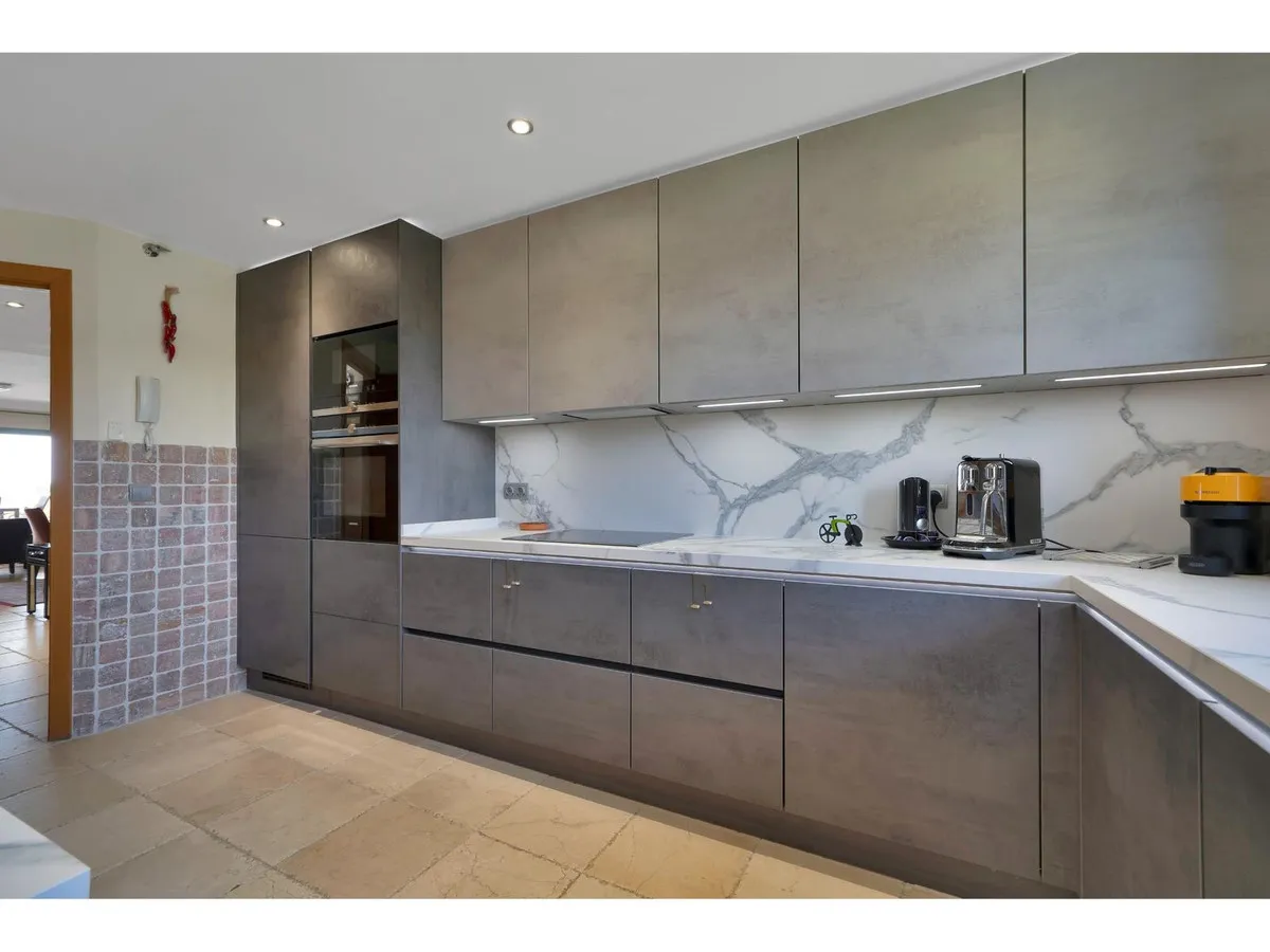 0bd100a4-e525-44e7-824d-9458a5aaaede