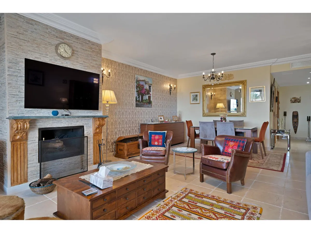 2f892b39-9a5e-43c3-ab53-7b505855cee1