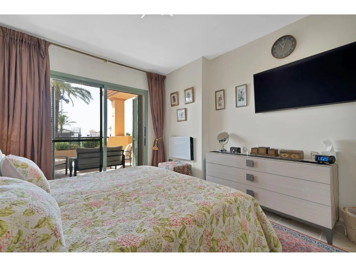 ddd3428f-dafa-4b38-8e39-a18a0536e8e1