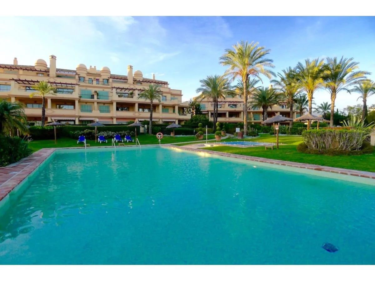 Luxury 3-Bedroom Corner Unit at Four Seasons, Los Flamingos