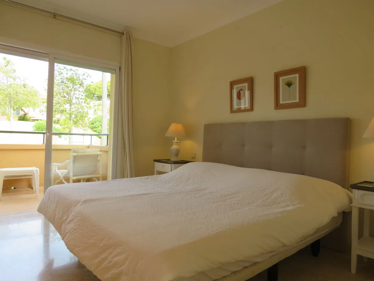 51bb42f3-75a8-4511-8f65-b1aca4dbefe2