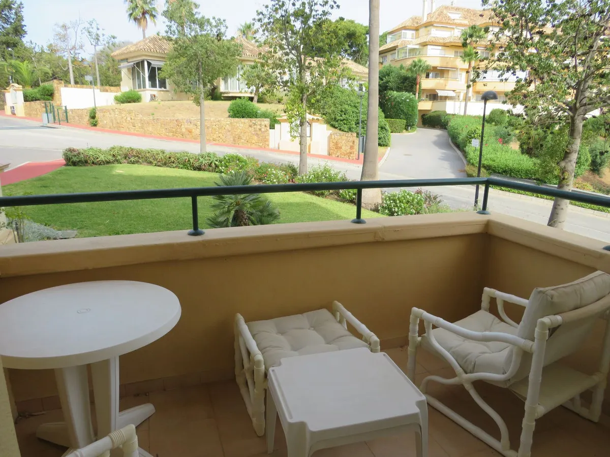 6a7830f6-d098-4f68-9a0c-e26c56d4dfd1