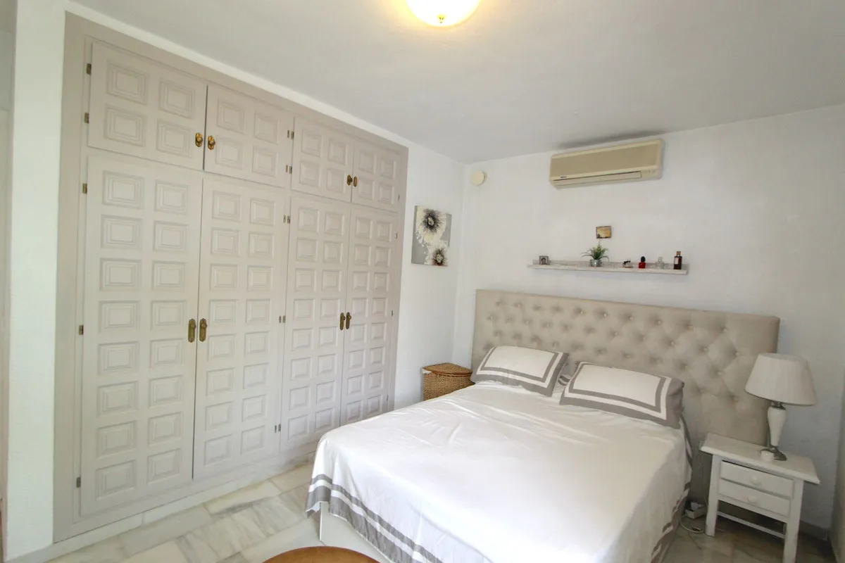 25082786-302f-4abb-8629-8b82dc222e82