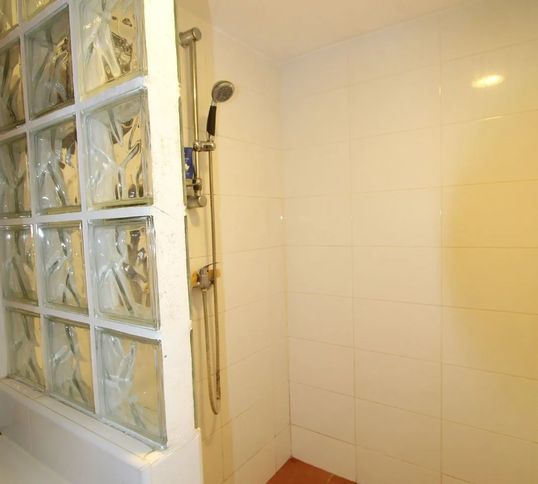 5b2eb333-7b95-4488-bd21-e328b79ec1a4