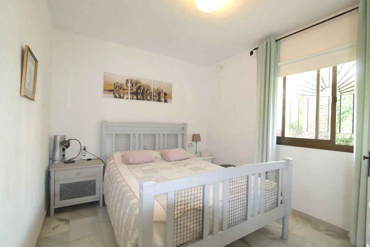 cc64d8d2-9f69-40bf-a740-2fdd9cb886f0