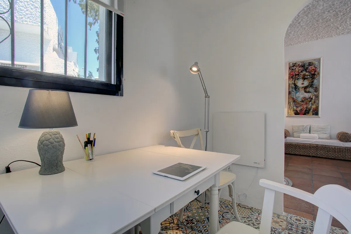 3a55b06b-3818-4c68-9ad4-d95625b21f28