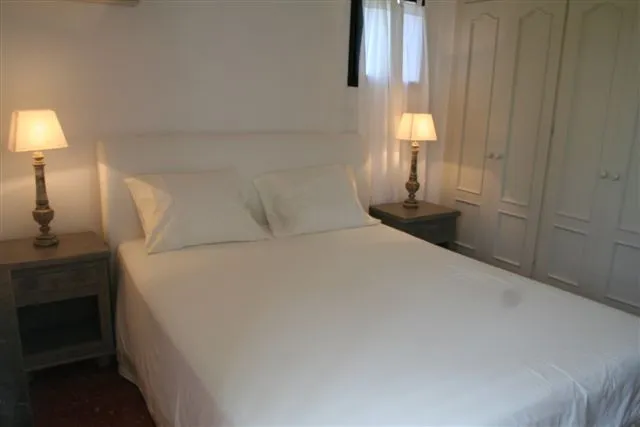 3b73c5a7-9c41-423d-8b5b-9317bc27d968