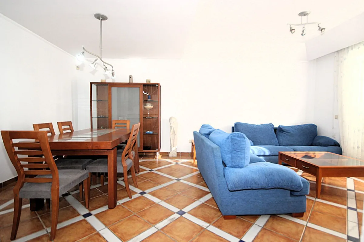 841c6068-4e9c-4965-87d9-a61ba37ac6f5