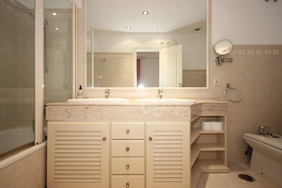 ac76e431-424c-4fa3-9bcc-772938069e1e