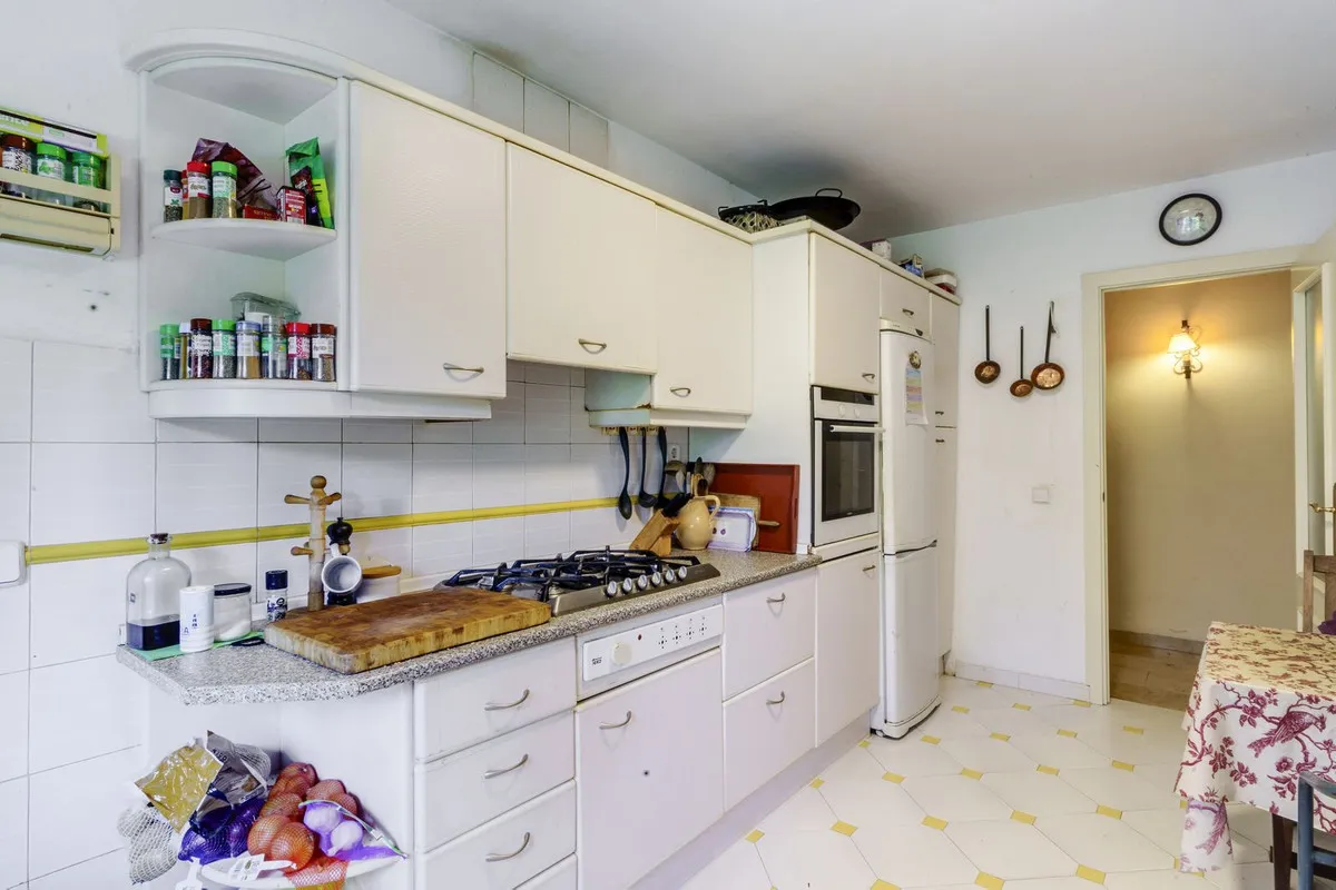 145839a1-0172-45b8-bda0-38bc50124b61