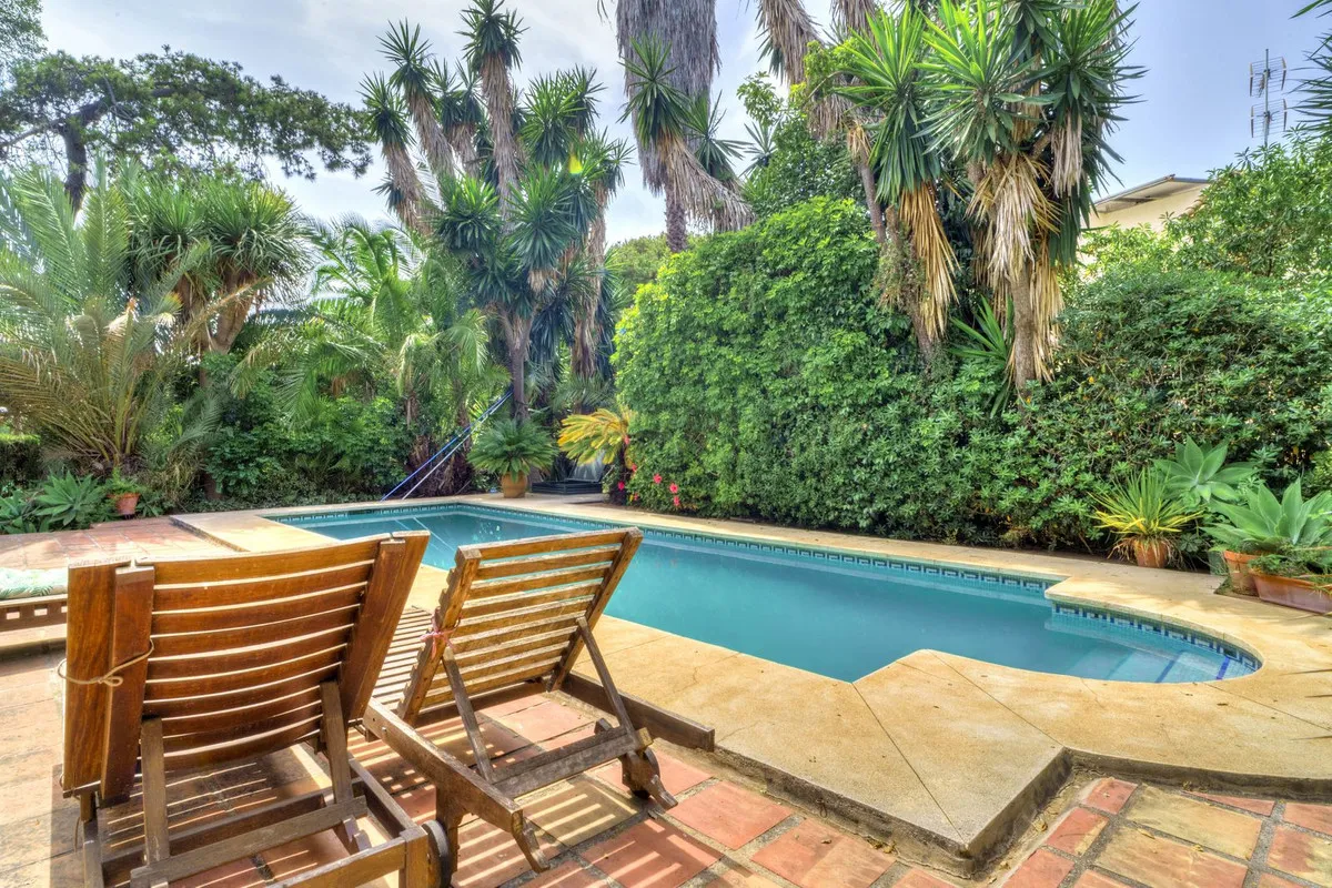 48b5bfcb-4974-4282-b058-664067954879